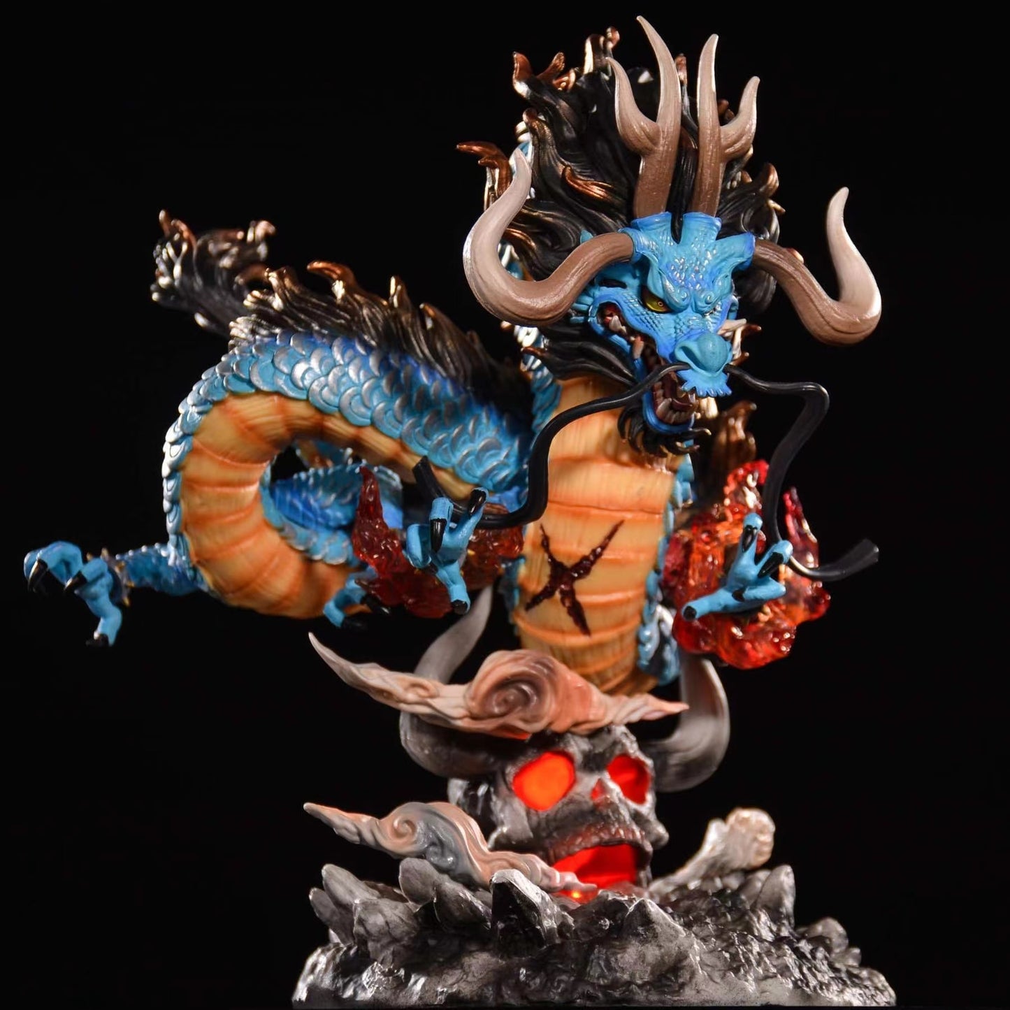 One Piece Anime Figure Kaido Dragon Form Four Emperors With Lamp