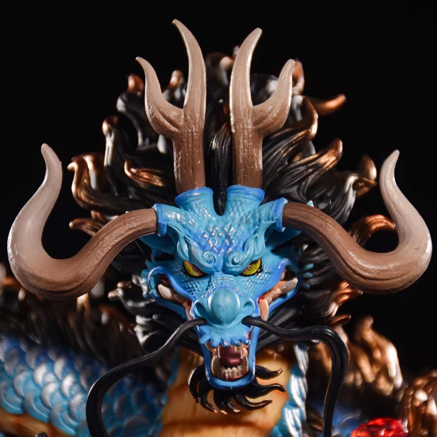 One Piece Anime Figure Kaido Dragon Form Four Emperors With Lamp